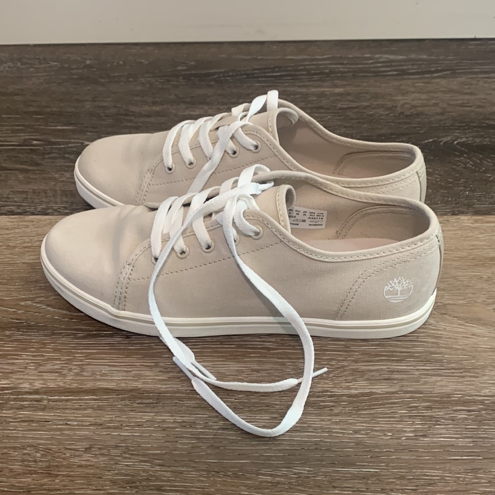 Timberland Shoes - Picture 3 of 6